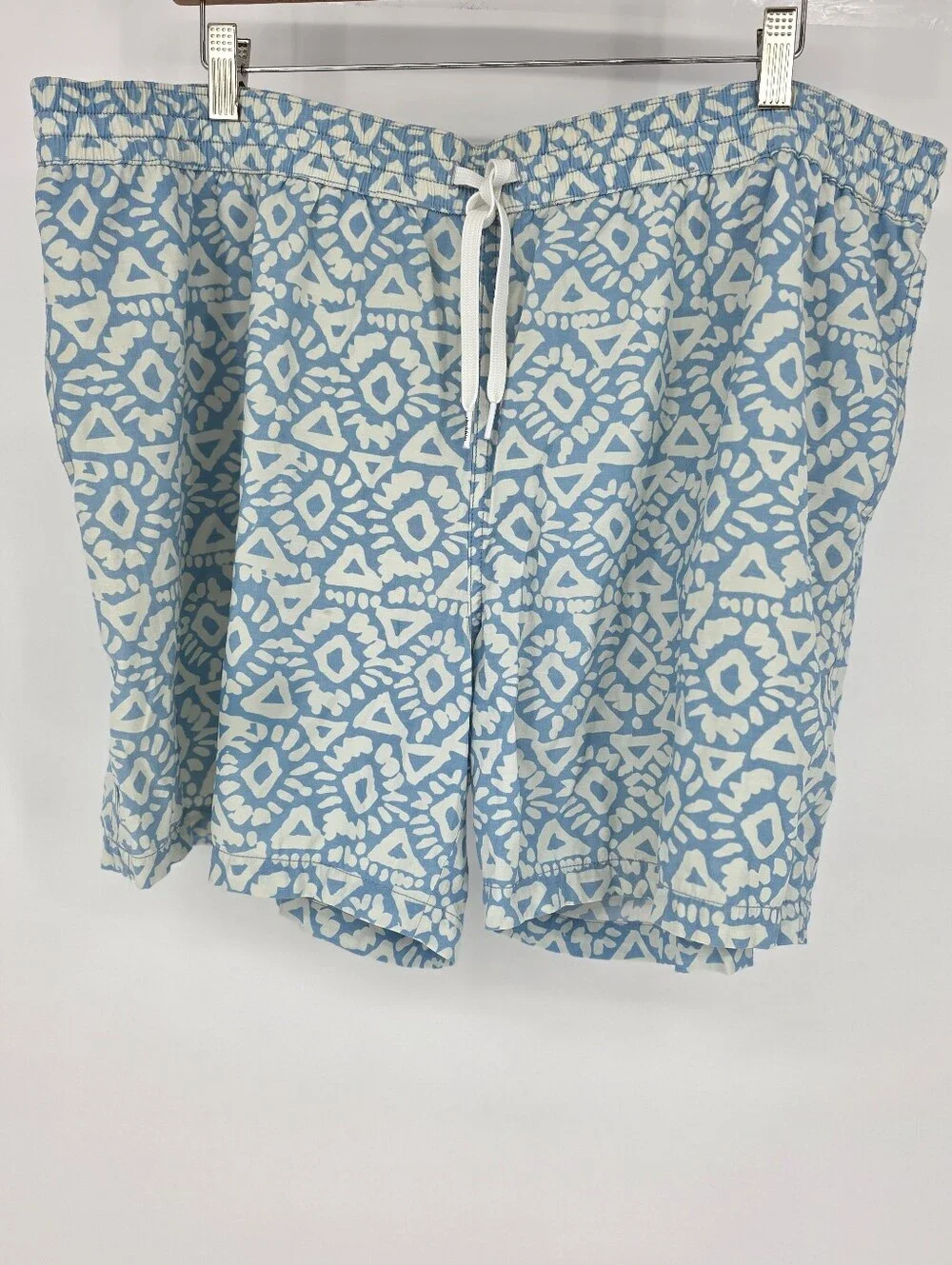 Chubbies Men's 2XL‎ Blue White Geometric Swim Trunks Shorts 5.5
